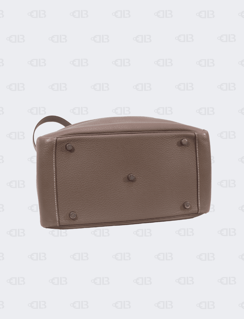 Hermes Lindy 30 Etoupe Color Clemence Leather Palladium Hardware