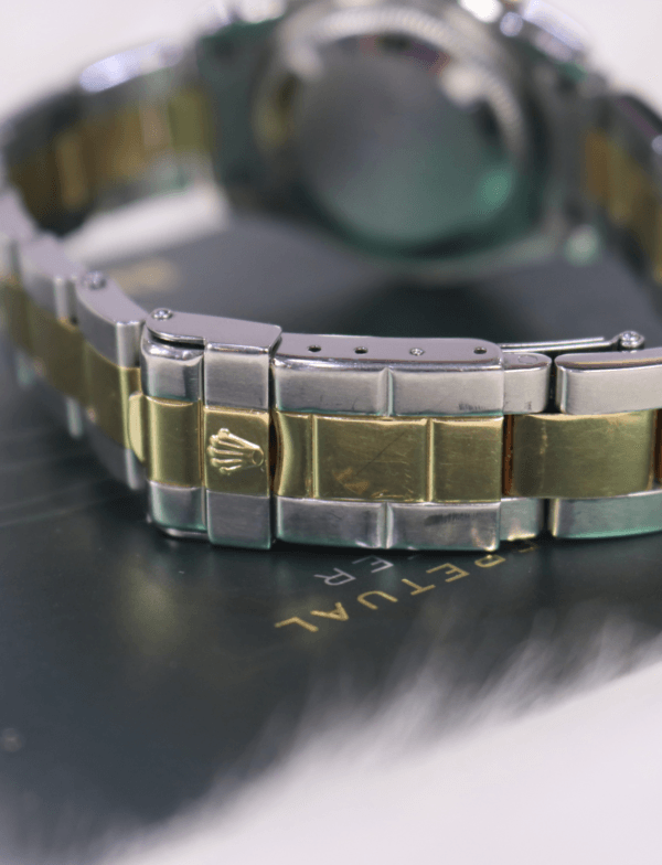 Rolex Oyster Perpetual Yacht Master 29mm White Face Gold/Stainless Steel OysterFlex Bracelet