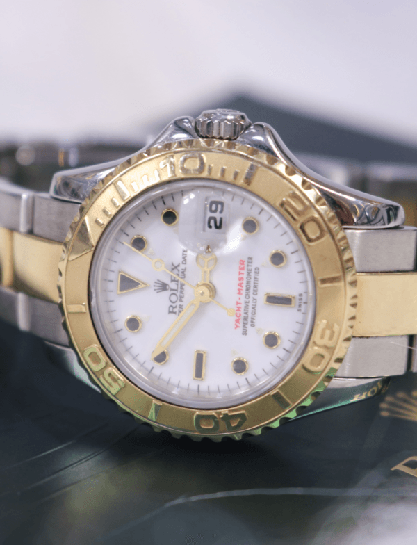 Rolex Oyster Perpetual Yacht Master 29mm White Face Gold/Stainless Steel OysterFlex Bracelet