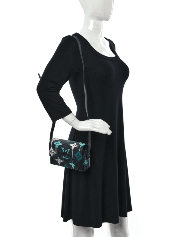 Louis Vuitton Steamer Wearable Wallet Graffiti Monogram Eclipse Canvas Shoulder Bag