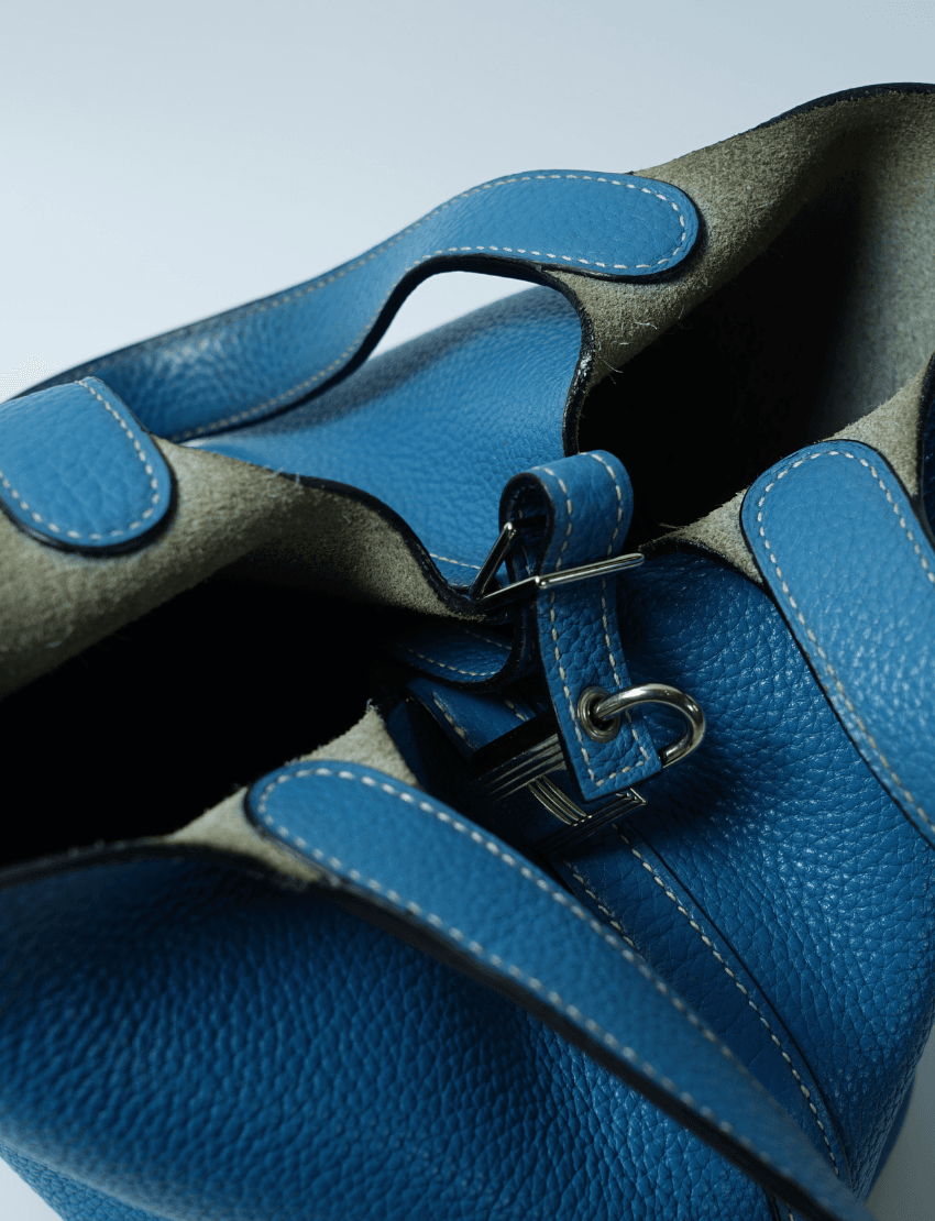 Hermes Taurillion Clemence Picotin Lock 18 PM Blue Jean