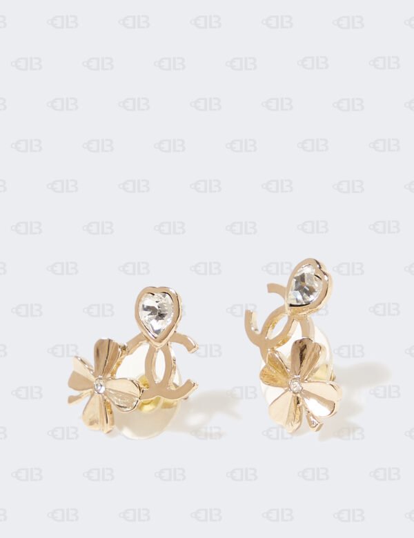 Chanel Crystal Shamrock CC Heart Earrings Gold