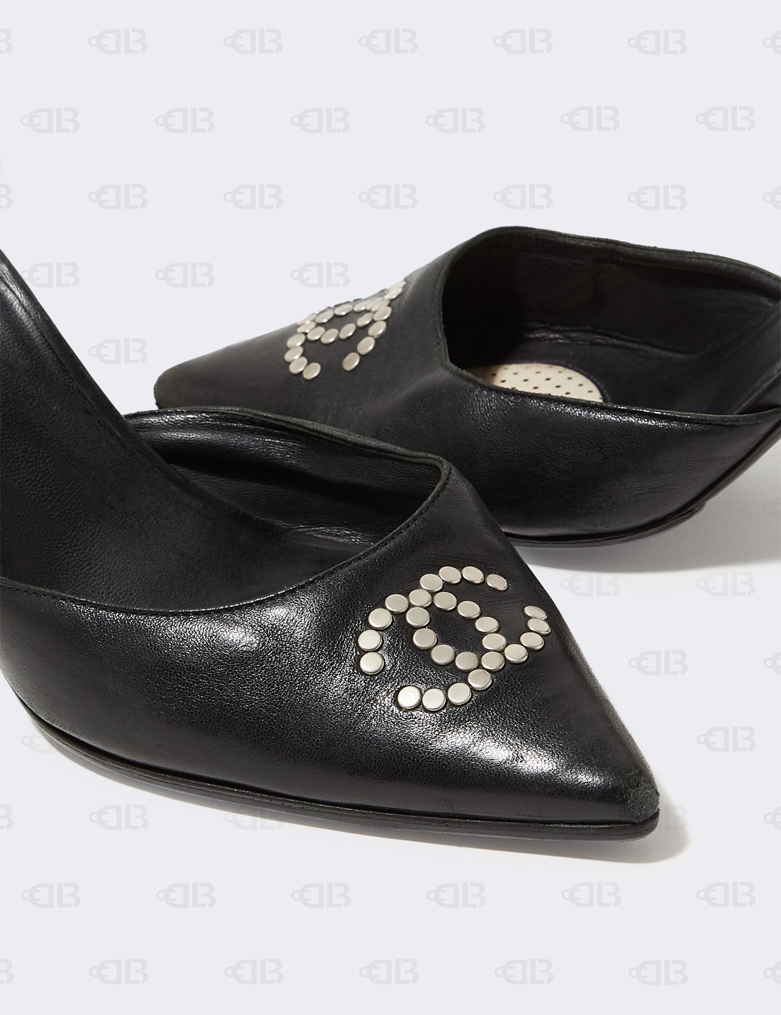 Chanel Black Heel Pumps with Interlocking CC Size 39 1-2