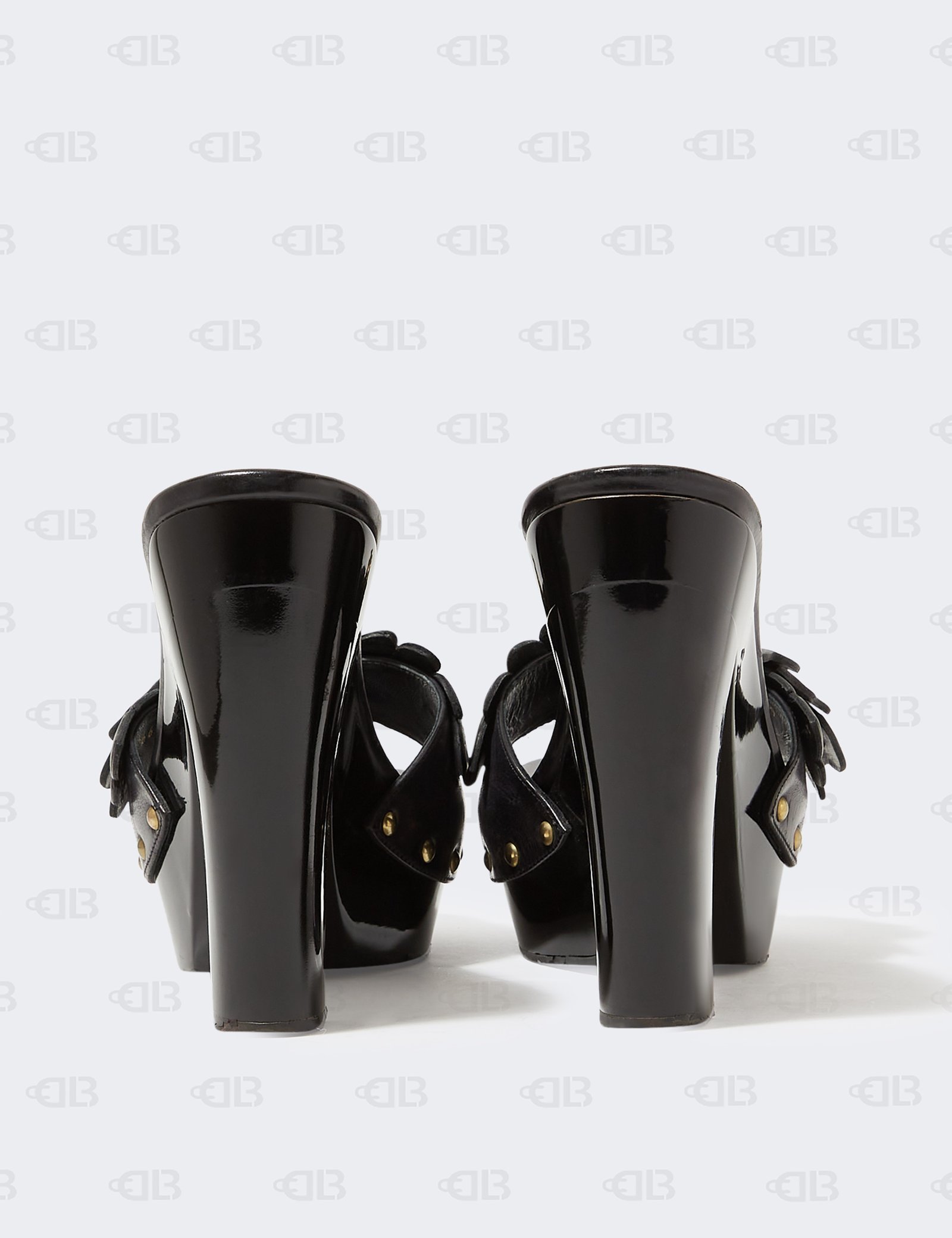 ALEXANDER MCQUEEN Leather Mules with Decor
