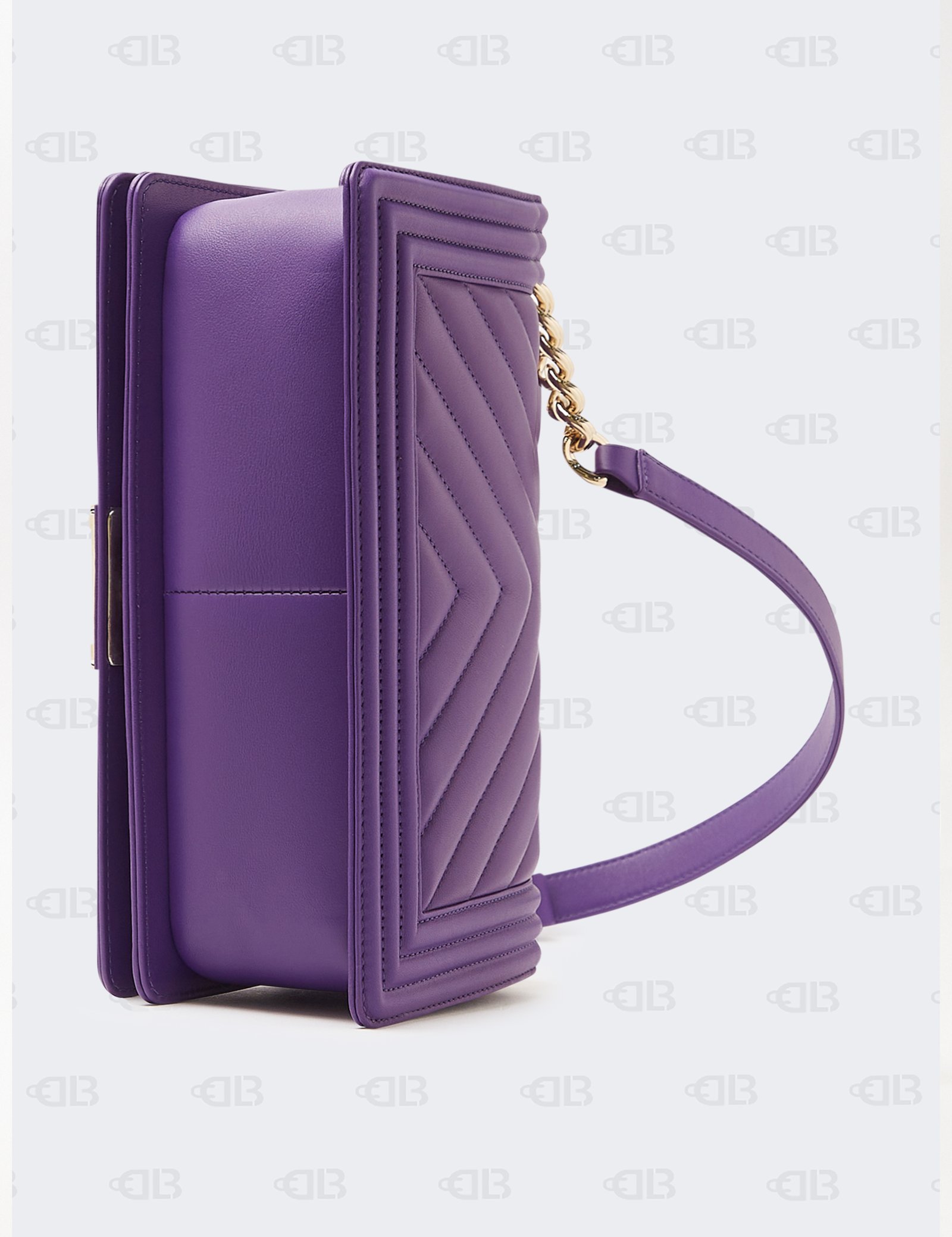 CHANEL Caviar Chevron Quilted Small Boy Flap Purple