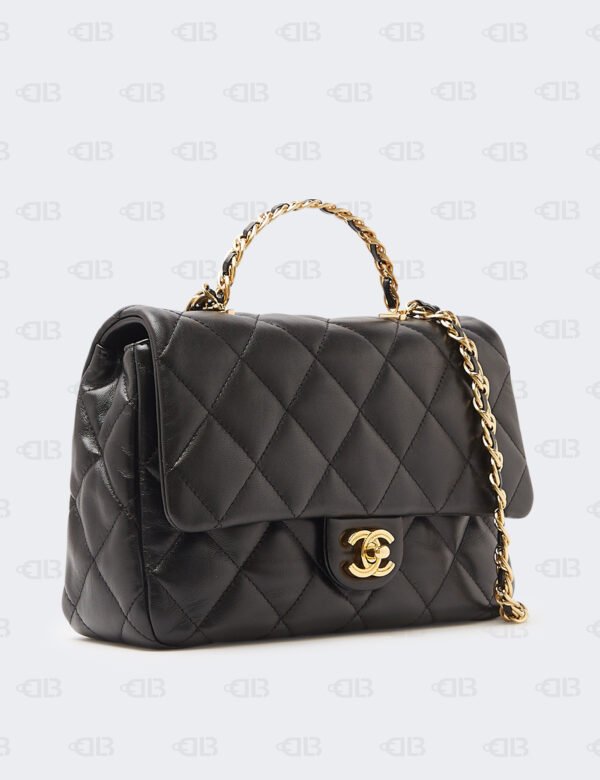 Chanel Lambskin Quilted Twisted Link Top Handla Flap Black