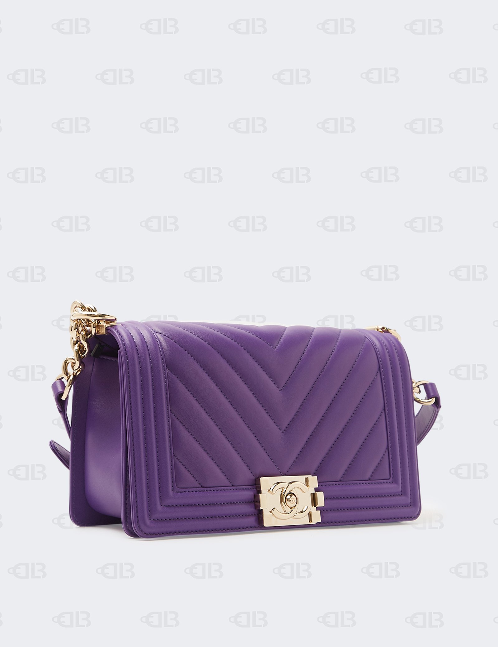CHANEL Caviar Chevron Quilted Small Boy Flap Purple
