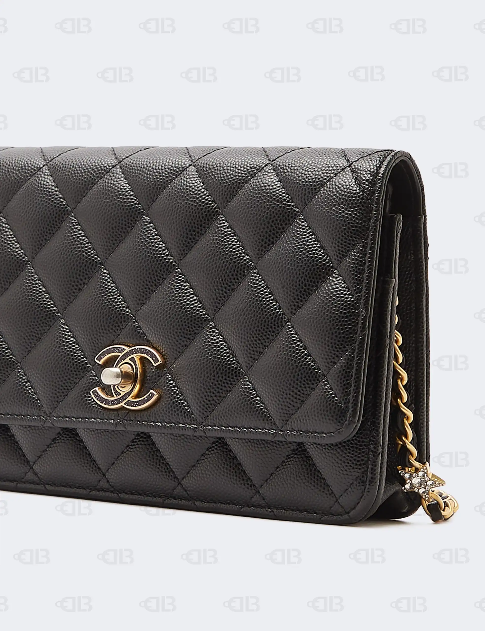 Chanel Metallic Silver_Pink Gradient Quilted Lambskin Leather Coco Punk Cube Bag