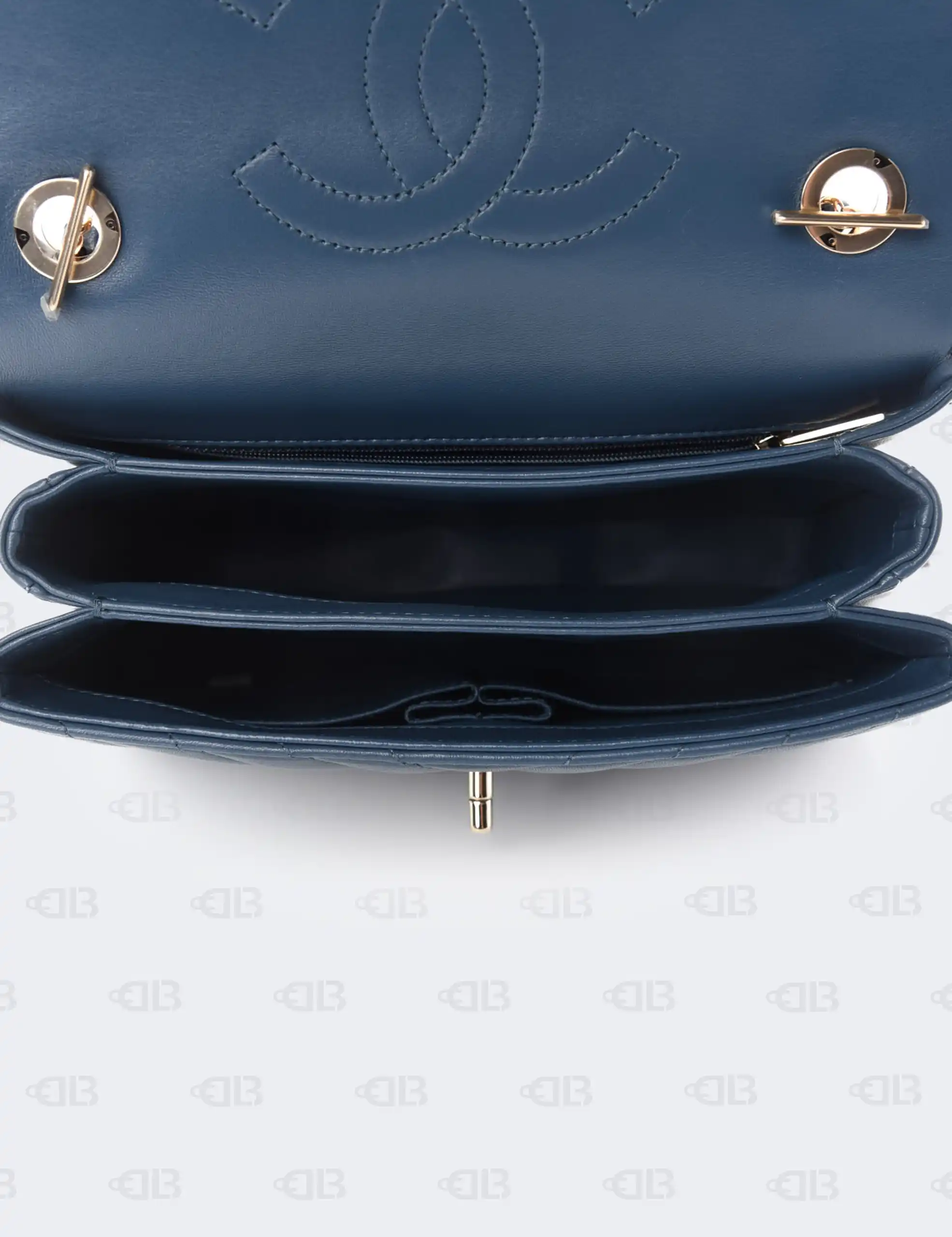 Chanel Trendy CC Top Handle Leather Handbag