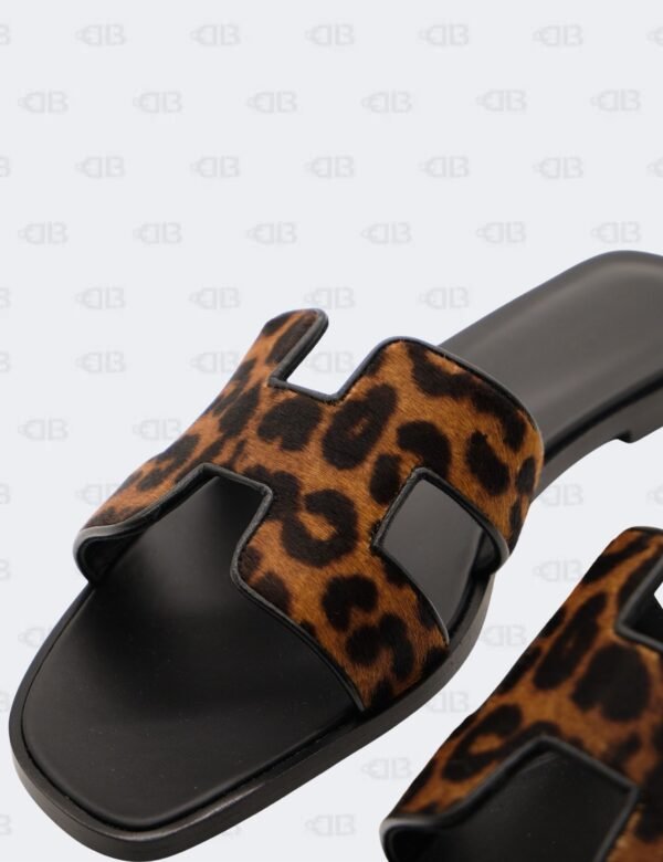 Hermes Oran Gold/Noir Lepard Printed in Moire Calfskin Flat Sandals Size 40