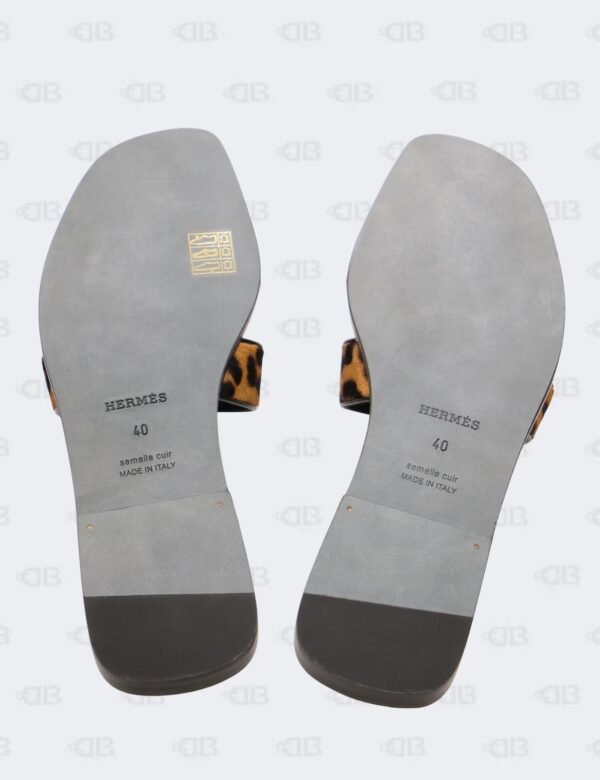 Hermes Oran Gold/Noir Lepard Printed in Moire Calfskin Flat Sandals Size 40