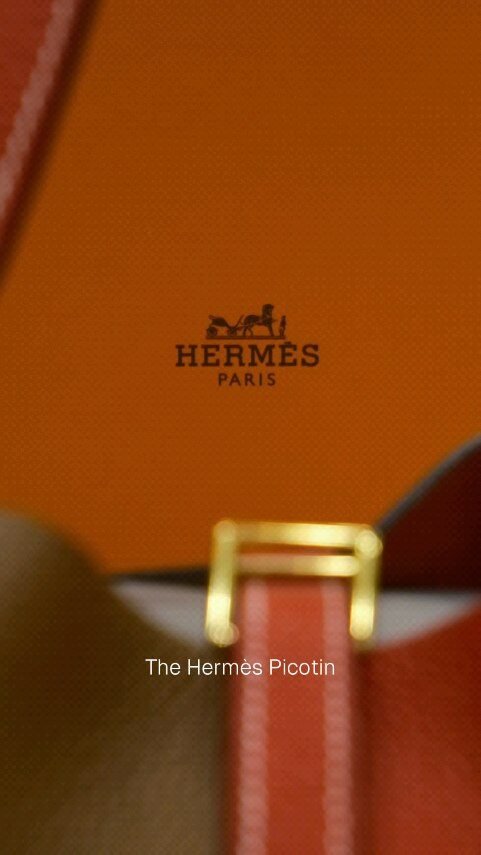 Instagram post from dladyboss_luxury_boutique. This post is in position 0.